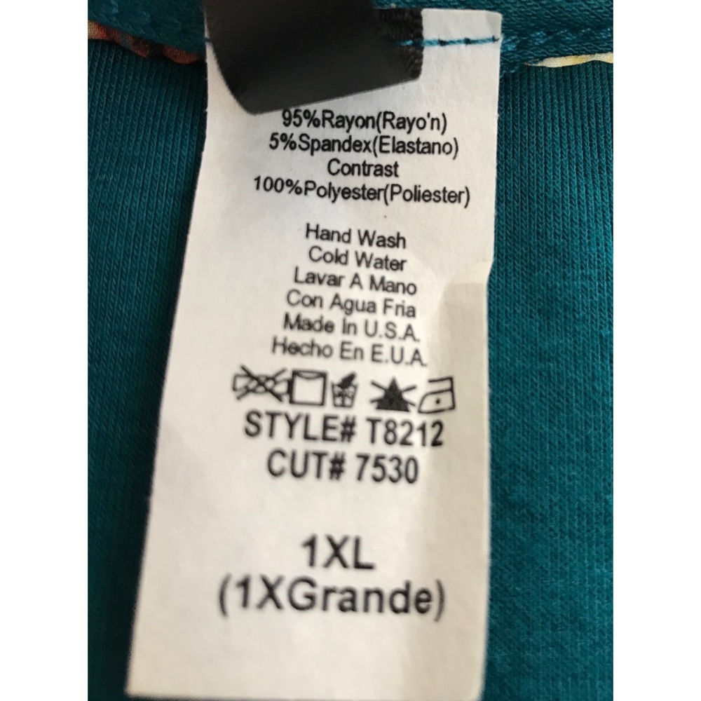 Banabee Plus Size Top   1X - Picture 7 of 8